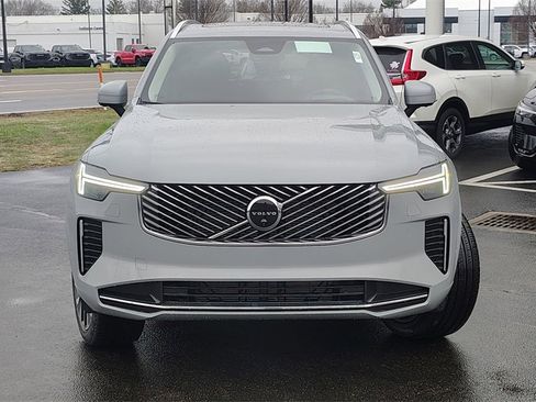 New 2026 Volvo XC90 B6 Ultra image 37