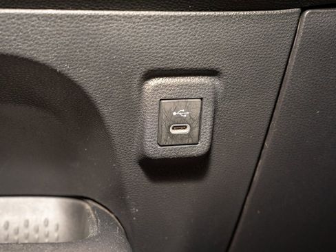 Used 2024 Toyota Corolla LE image 14