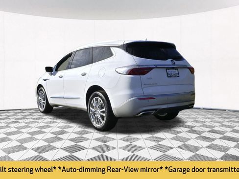 Used 2024 Buick Enclave Essence w/ Experience Buick Package image 13