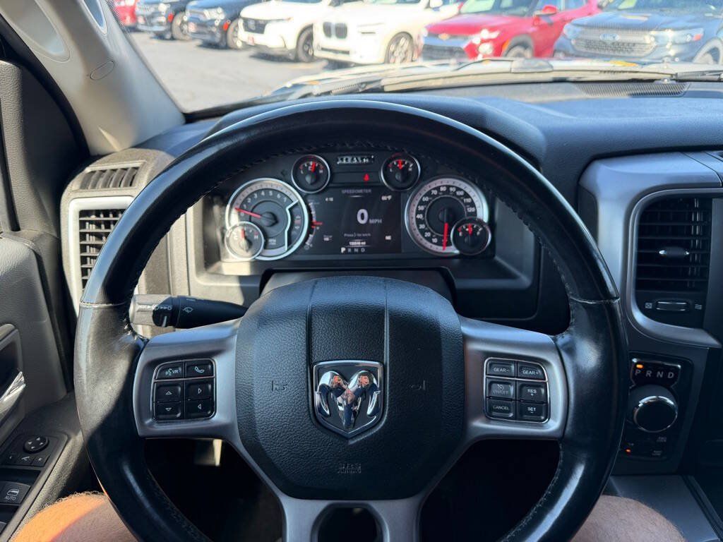 Used 2022 RAM 1500 Classic SLT w/ Electronics Convenience Group AWD/4WD image 20