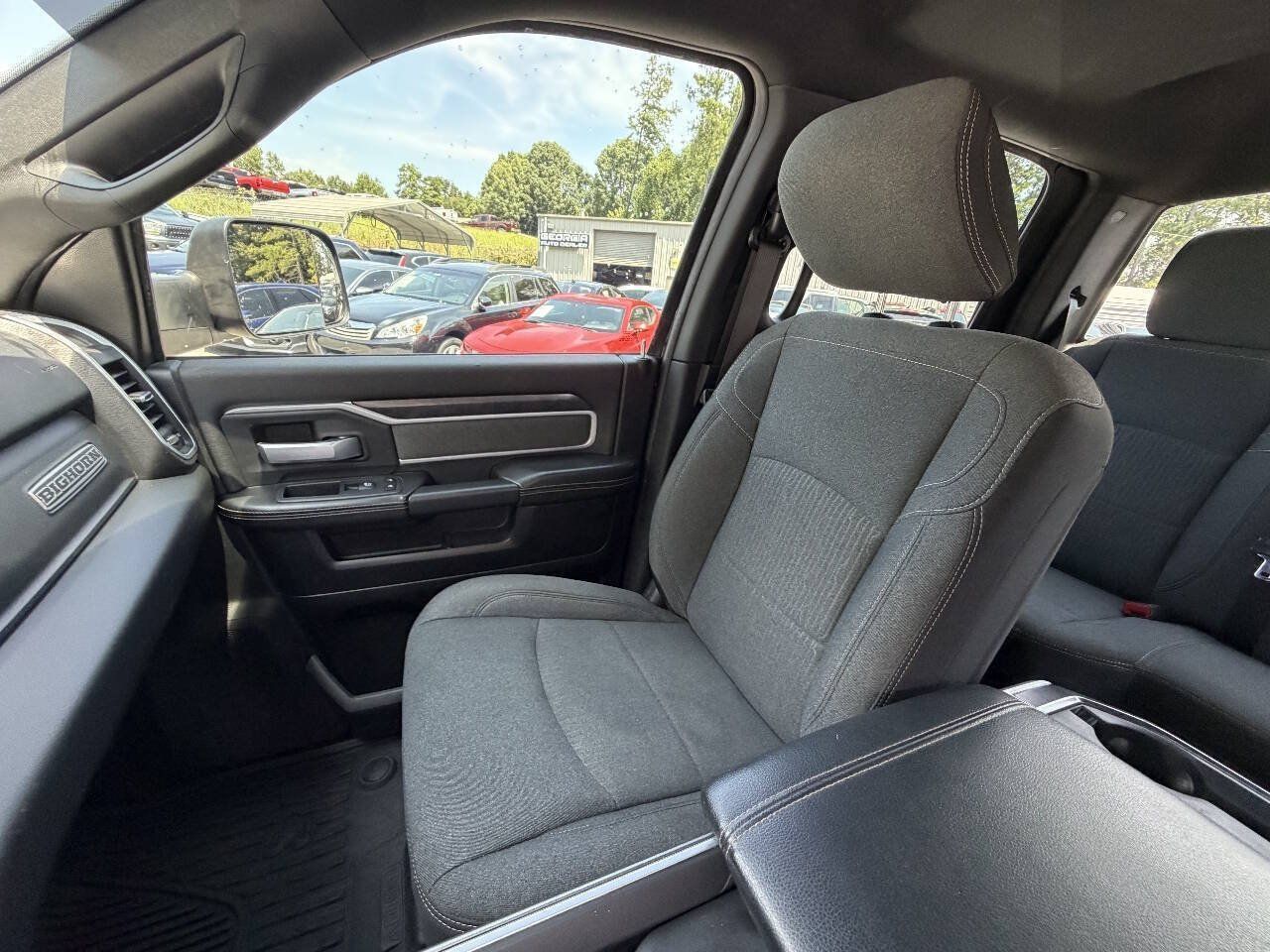 Used 2020 RAM 2500 Big Horn w/ Night Edition AWD/4WD image 26