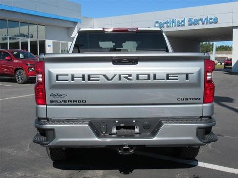 New 2026 Chevrolet Silverado 1500 Custom w/ Turbomax Blackout Package image 5
