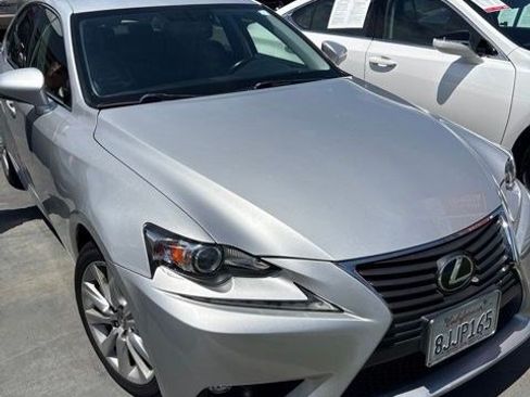 Used 2016 Lexus IS 200t RWD image 5