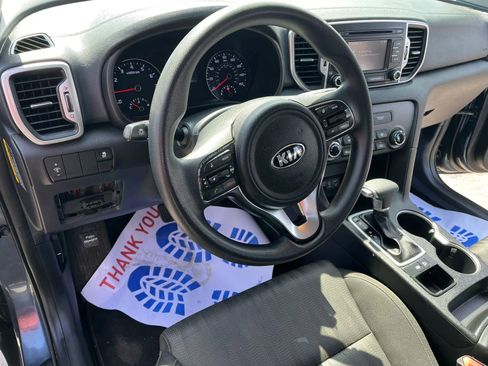 Used 2017 Kia Sportage LX image 11
