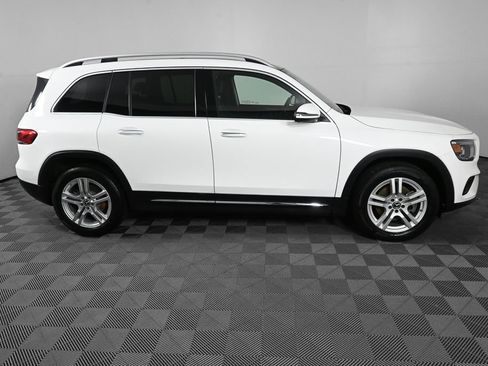 Certified 2022 Mercedes-Benz GLB 250 4MATIC image 26