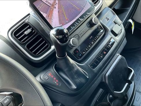 New 2025 RAM ProMaster 2500 w/ Quick Order Package 22G SLT image 8