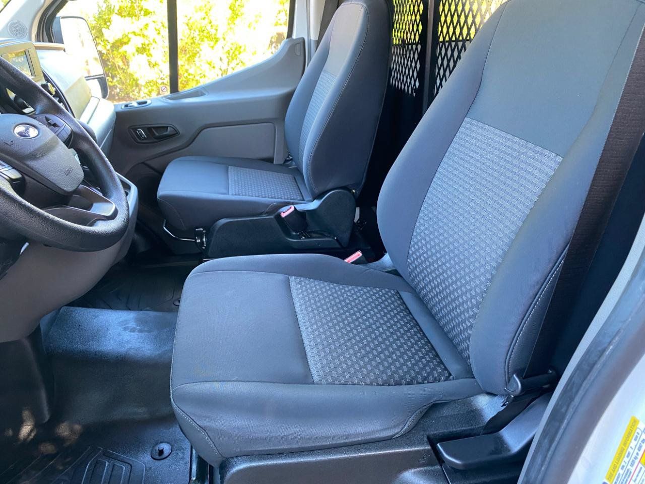 Used 2025 Ford Transit 250 Low Roof w/ Exterior Upgrade Package RWD image 16