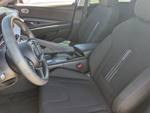 Certified 2023 Hyundai Elantra SEL w/ Cargo Package FWD image 18