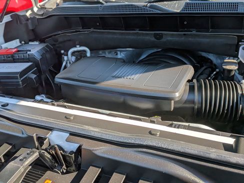 Certified 2023 Chevrolet Silverado 1500 High Country image 35