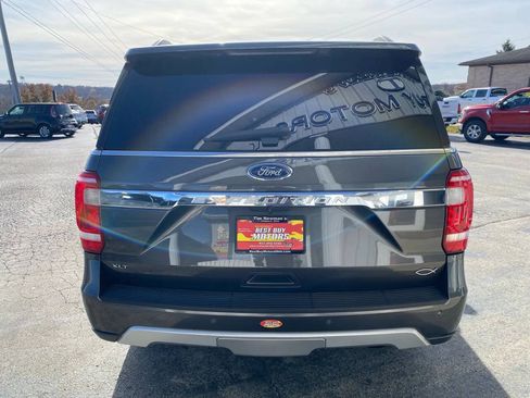 Used 2020 Ford Expedition XLT w/ Equipment Group 202A AWD/4WD image 6