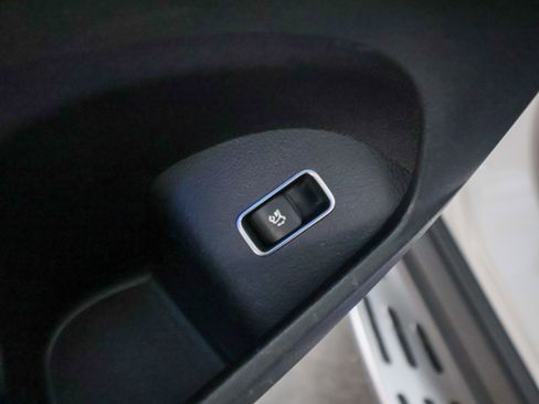 Used 2021 Mercedes-Benz GLE 53 AMG AMG GLE 53 image 23