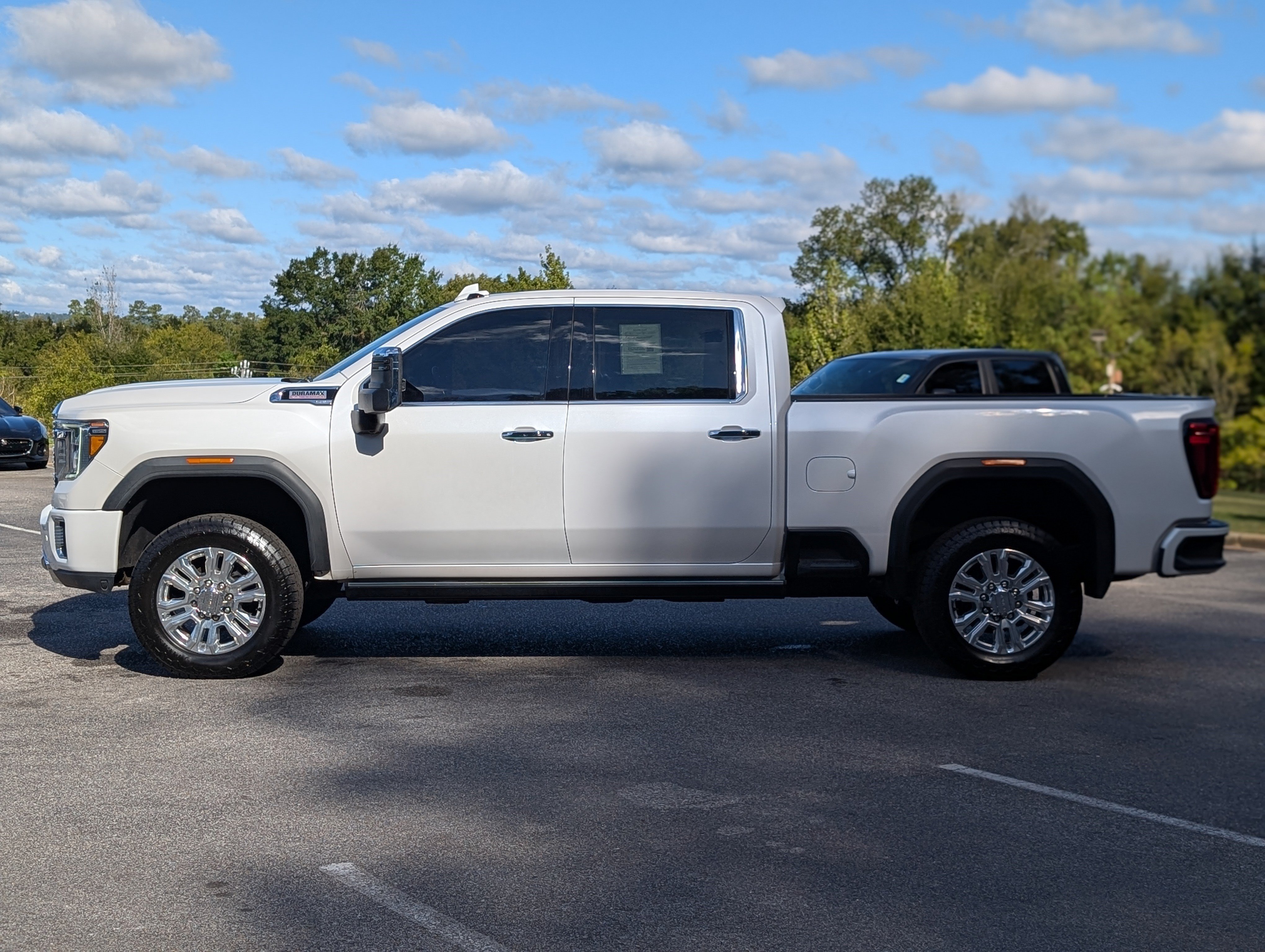 Used 2023 GMC Sierra 2500 Denali w/ Denali Ultimate Package AWD/4WD image 6