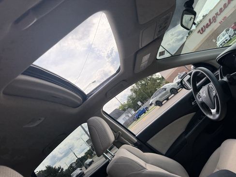 Used 2016 Honda CR-V EX image 21