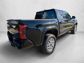 Used 2025 Toyota Tacoma SR5 AWD/4WD video 2