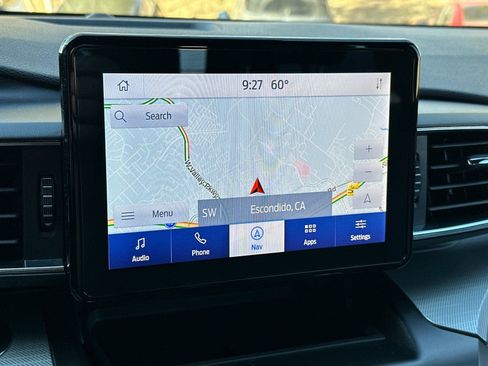 Used 2020 Ford Explorer XLT w/ Equipment Group 202A image 23