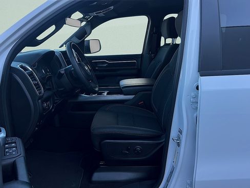 Used 2025 RAM 1500 Big Horn AWD/4WD image 22