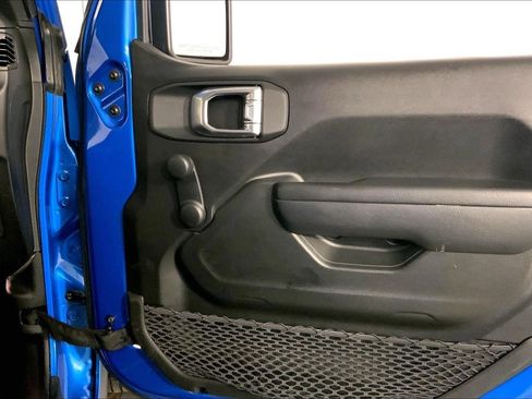 Used 2023 Jeep Gladiator Sport w/ Trailer Tow Package image 25