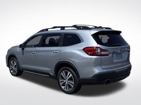 Used 2020 Subaru Ascent Limited w/ Technology Package AWD/4WD image 9