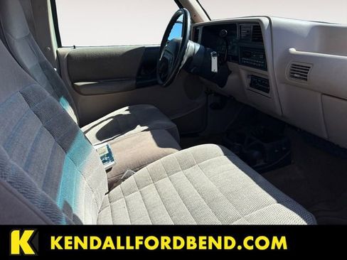 Used 1994 Ford Ranger XLT image 9