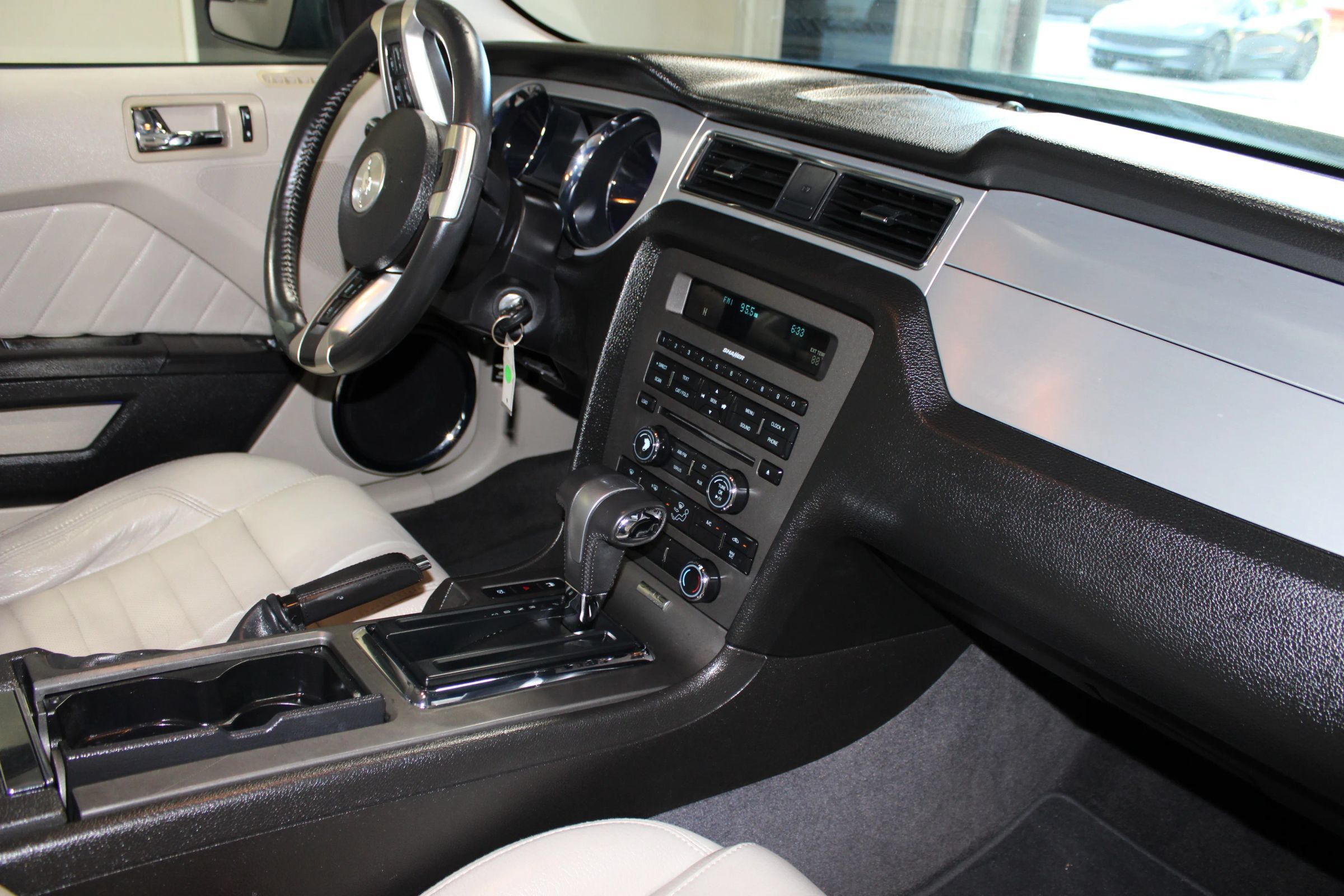 Used 2011 Ford Mustang Premium w/ Security Pkg RWD image 25