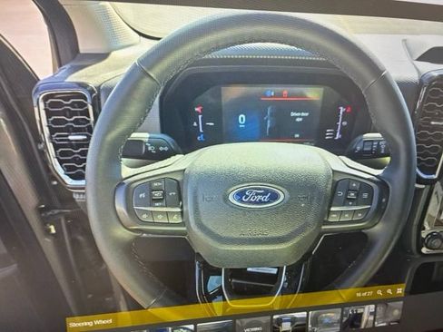 Used 2025 Ford Ranger XLT w/ Chrome Accent Package AWD/4WD image 8