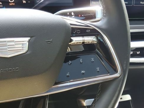 Certified 2024 Cadillac Lyriq Tech RWD image 30