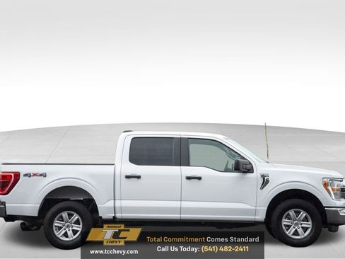 Used 2022 Ford F150 XLT w/ Trailer Tow Package AWD/4WD image 5