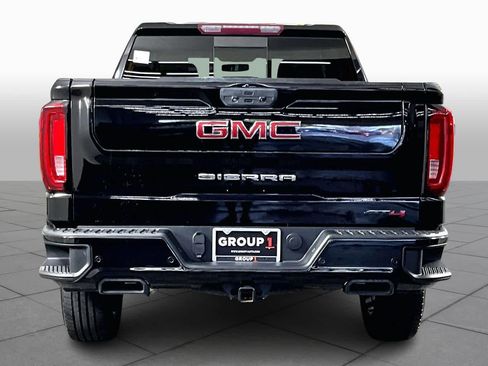 Certified 2022 GMC Sierra 1500 AT4 w/ AT4 Premium Package image 4