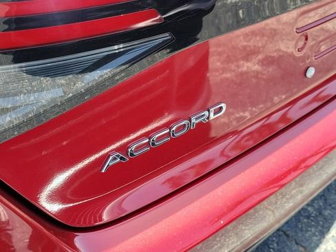 Used 2023 Honda Accord EX image 6