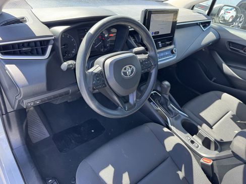 Used 2023 Toyota Corolla LE image 13