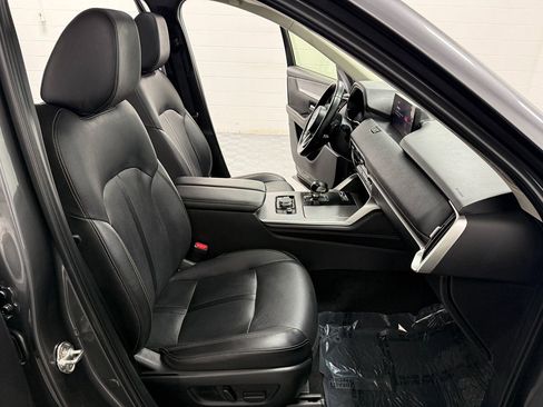 Used 2024 MAZDA CX-90 3.3 Turbo w/ Preferred Plus image 15