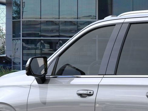 New 2026 Chevrolet Suburban LT w/ Comfort Package image 12