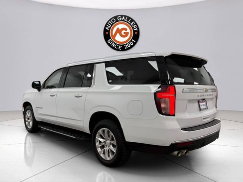 Used 2023 Chevrolet Suburban Premier AWD/4WD image 5