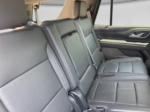 Used 2022 Chevrolet Tahoe LT w/ Luxury Package RWD image 27