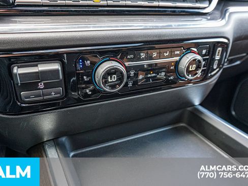 Used 2025 Chevrolet Silverado 3500 High Country w/ High Country Premium Package AWD/4WD image 46