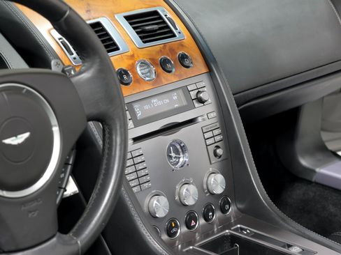 Used 2008 Aston Martin DB9 Volante RWD image 72