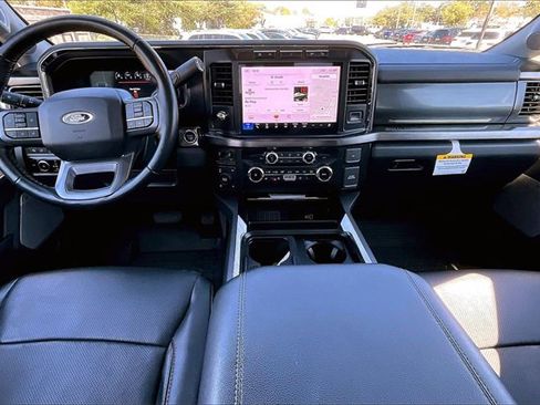 Used 2024 Ford F250 Lariat w/ Chrome Package image 7