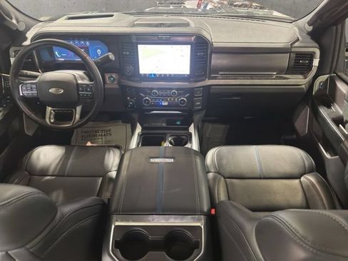 Used 2026 Ford F250 Platinum AWD/4WD image 2
