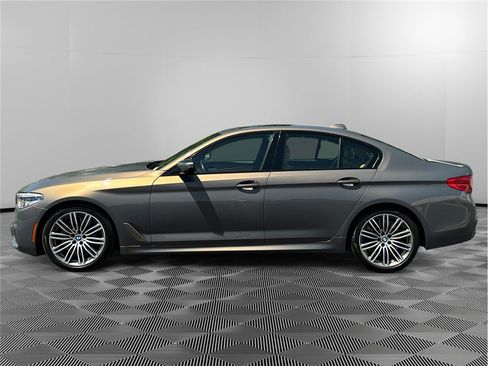Used 2020 BMW M550i xDrive w/ Executive Package AWD/4WD image 2