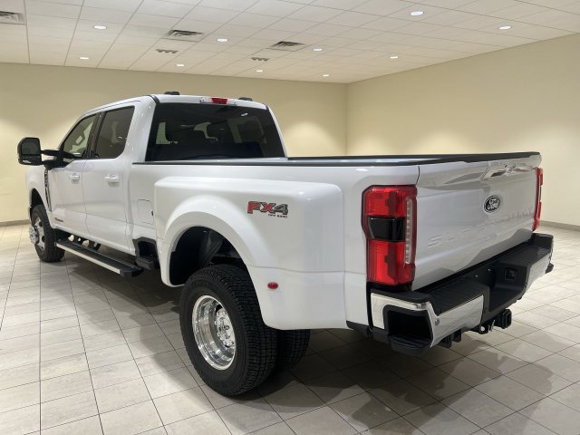 New 2027 Ford F350 Lariat w/ FX4 Off-Road Package AWD/4WD image 3