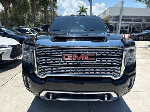 Used 2023 GMC Sierra 2500 Denali w/ Denali Ultimate Package AWD/4WD image 2