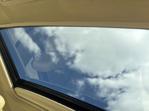 Used 2017 Toyota Camry XLE w/ Moonroof Package image 33