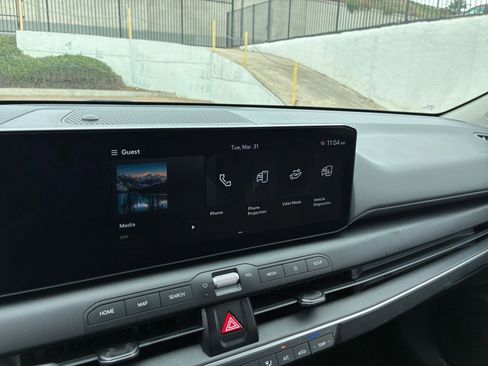 Used 2025 Kia K4 LXS image 20