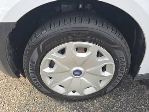 Used 2018 Ford Transit Connect XL image 9