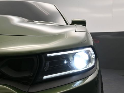 Used 2022 Dodge Charger Scat Pack w/ Plus Group RWD image 11