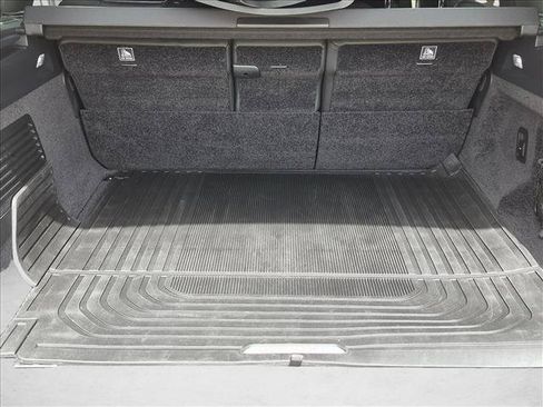 Used 2023 Land Rover Range Rover Long Wheelbase Autobiography AWD/4WD image 6