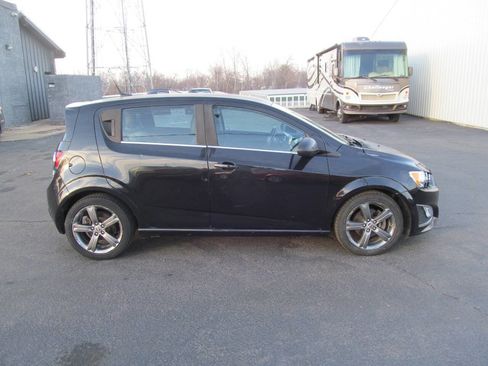 Used 2013 Chevrolet Sonic RS image 5