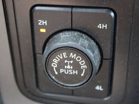 Used 2022 Ford F150 XLT w/ Equipment Group 302A High AWD/4WD image 29