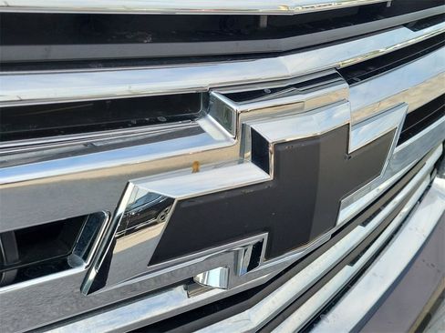 Used 2018 Chevrolet Tahoe Premier image 9