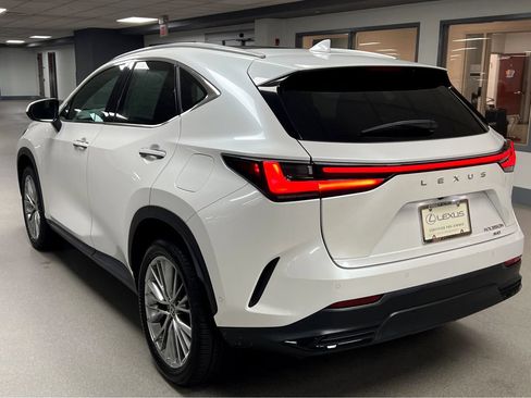 Certified 2023 Lexus NX 350h AWD w/ Vision Package image 5